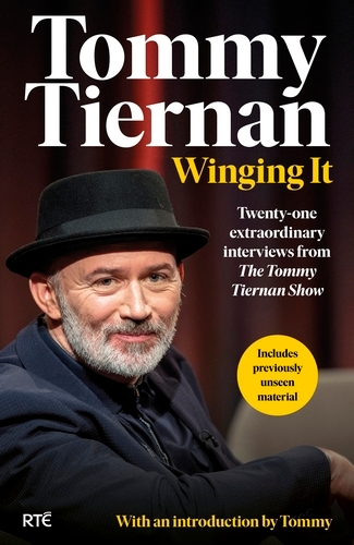 Book cover of Winging It by Tommy Tiernan