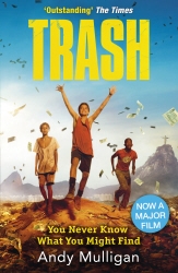 Book cover of Trash by Andy Mulligan