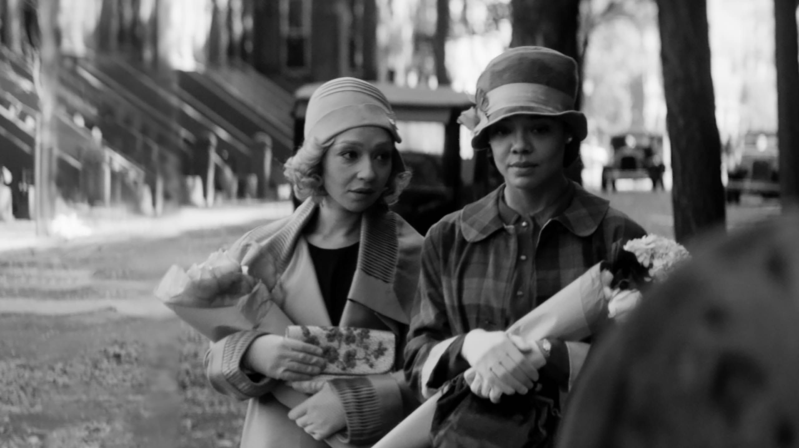 Passing: how the Nella Larsen book and the Netflix film compare