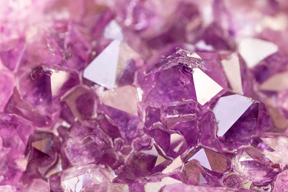 How to use crystals for protection at home