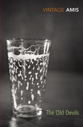 Book cover of The Old Devils by Kingsley Amis